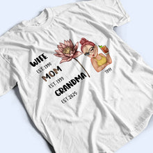 Load image into Gallery viewer, Legend Wife Mom Grandma Birth Month Flower - Personalized T Shirt T-shirt PopCulturePrints