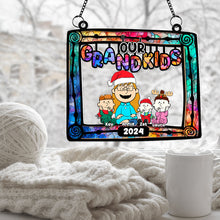 Load image into Gallery viewer, Custom Grandma Christmas Suncatcher with Grandkids' Names Suncatcher PopCulturePrints