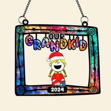 Load image into Gallery viewer, Custom Grandma Christmas Suncatcher with Grandkids' Names Suncatcher PopCulturePrints