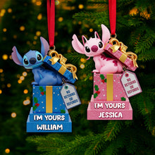 Load image into Gallery viewer, Funny Alien Couple Ornament - Personalized Christmas Gift For Couples Ornament PopCulturePrints