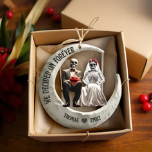 Load image into Gallery viewer, Personalized Skull Couple Ornament | Christmas & Valentine's Day Gifts Ornament PopCulturePrints
