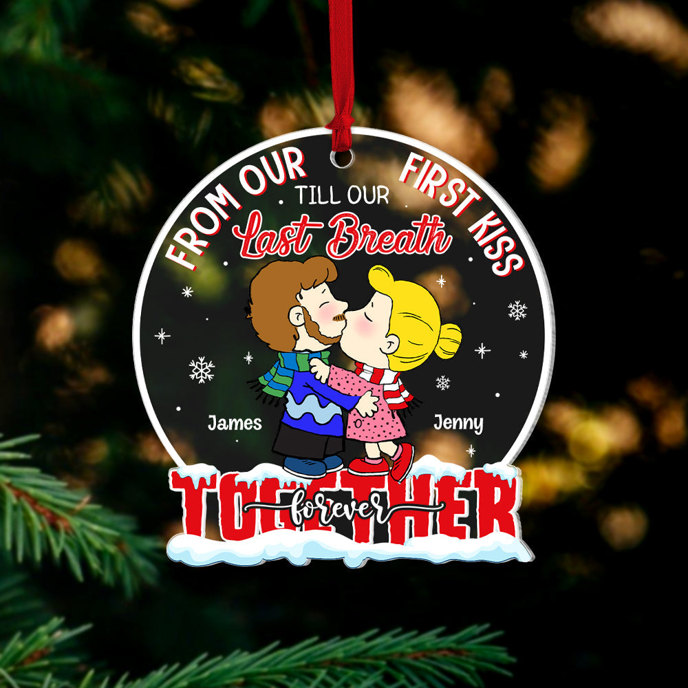 Personalized Cartoon Couple Kissing Christmas Ornament - Perfect Gift for Couples