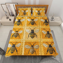 Load image into Gallery viewer, Custom Bee Lover&#39;s Quilt Bed Set
