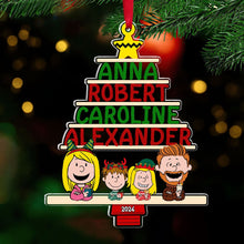 Load image into Gallery viewer, Personalized Family Christmas Ornament - Custom Names and Year
