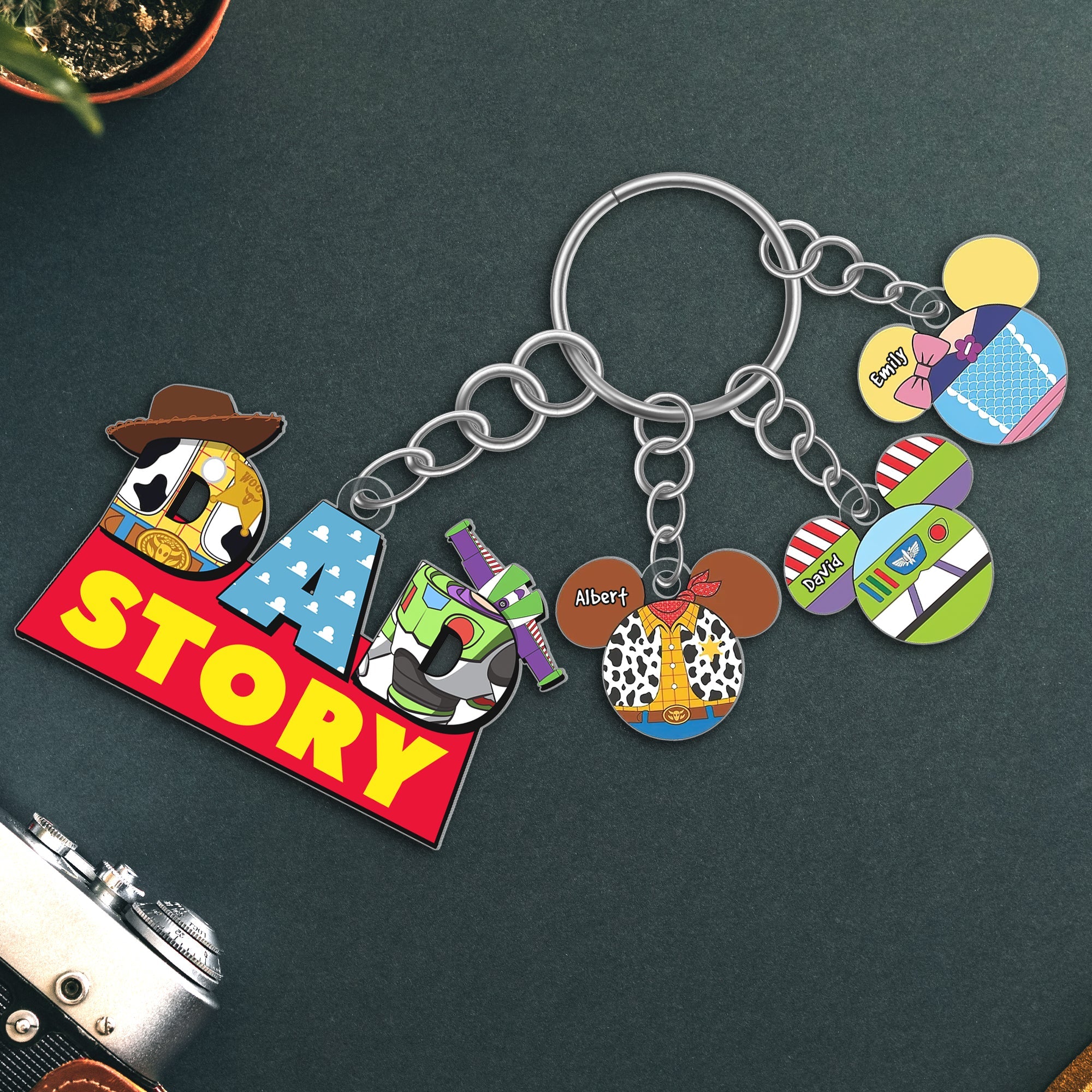 Personalized Dad Keychain - Pop Culture Charm Keychains PopCulturePrints
