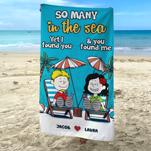 Load image into Gallery viewer, Personalized Couple Beach Towel - So Many in the Sea Beach Towel PopCulturePrints
