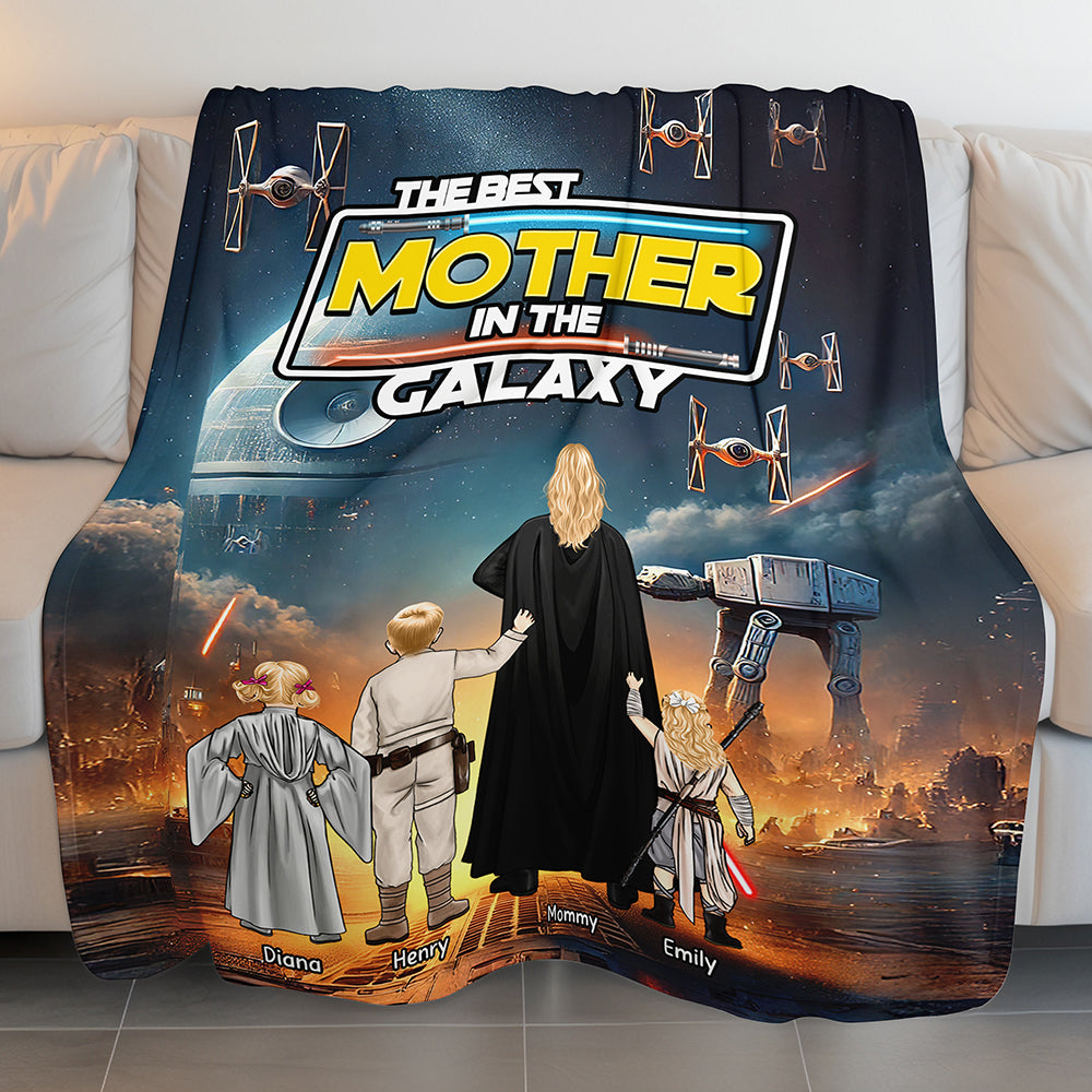 "The Best Mother in the Galaxy" - Personalized Mom Blanket - Custom Gift for Mom and Grandma Blanket PopCulturePrints