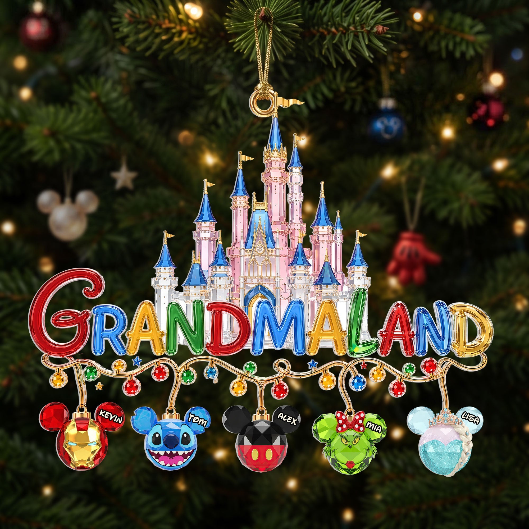 Create Magical Memories with Our Personalized Family Castle Ornament - Perfect Christmas Gift for Loved Ones