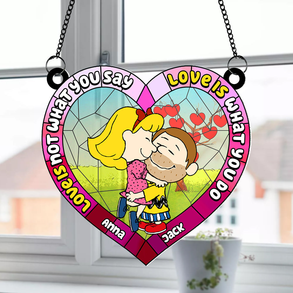 Personalized Kissing Cartoon Couple Suncatcher Ornament - Heart-Shaped Glass Decoration