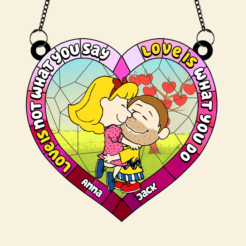 Personalized Kissing Cartoon Couple Suncatcher Ornament - Heart-Shaped Glass Decoration