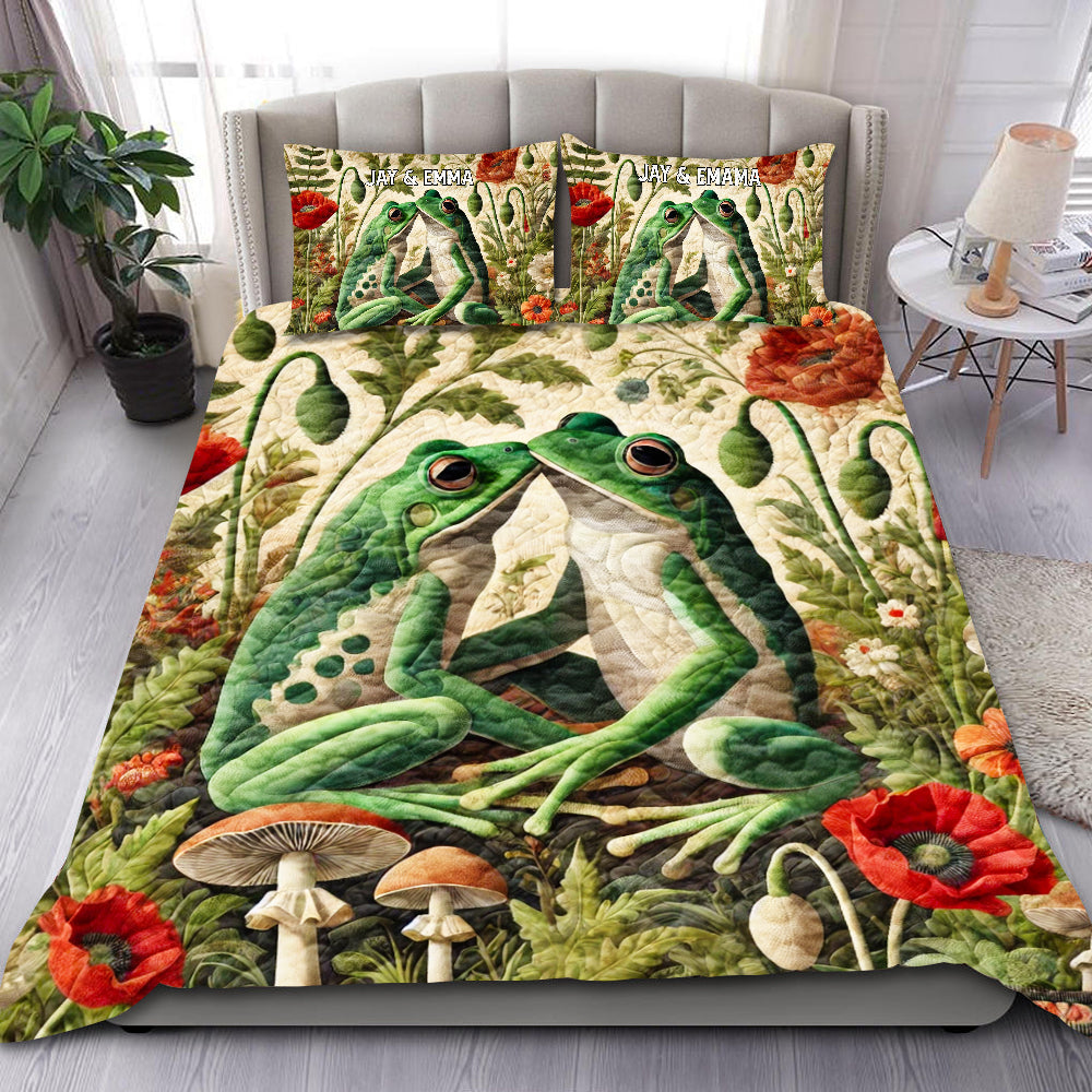 Personalized Frog Couple Quilt Bedding Set - Special Edition Blanket PopCulturePrints