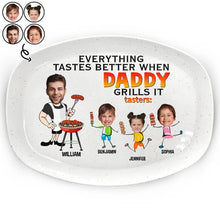 Load image into Gallery viewer, Everything Tastes Better When Daddy Grills It - Personalized Plate Plate PopCulturePrints
