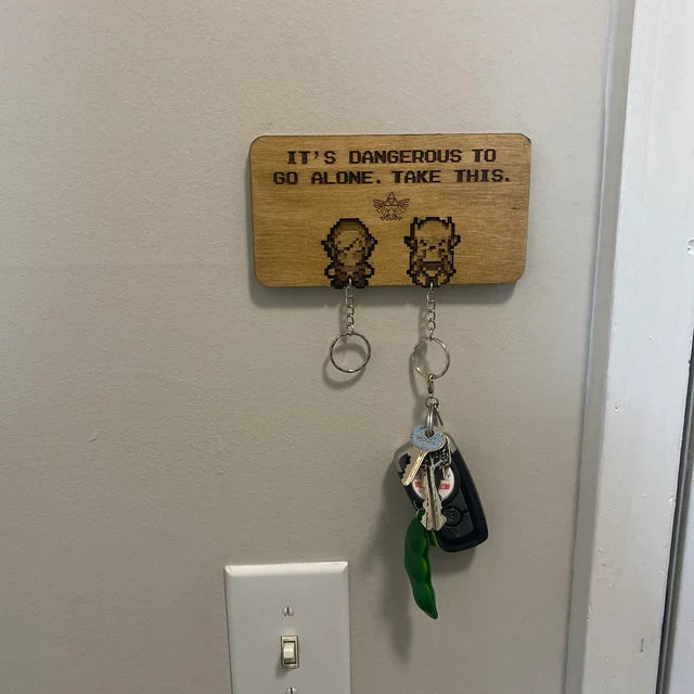 Personalized Geek Key Holder - Retro Gaming Inspiration