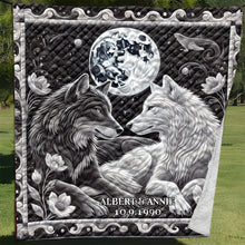 Load image into Gallery viewer, Personalized Wolf Couple Quilt Bed Set Blanket PopCulturePrints
