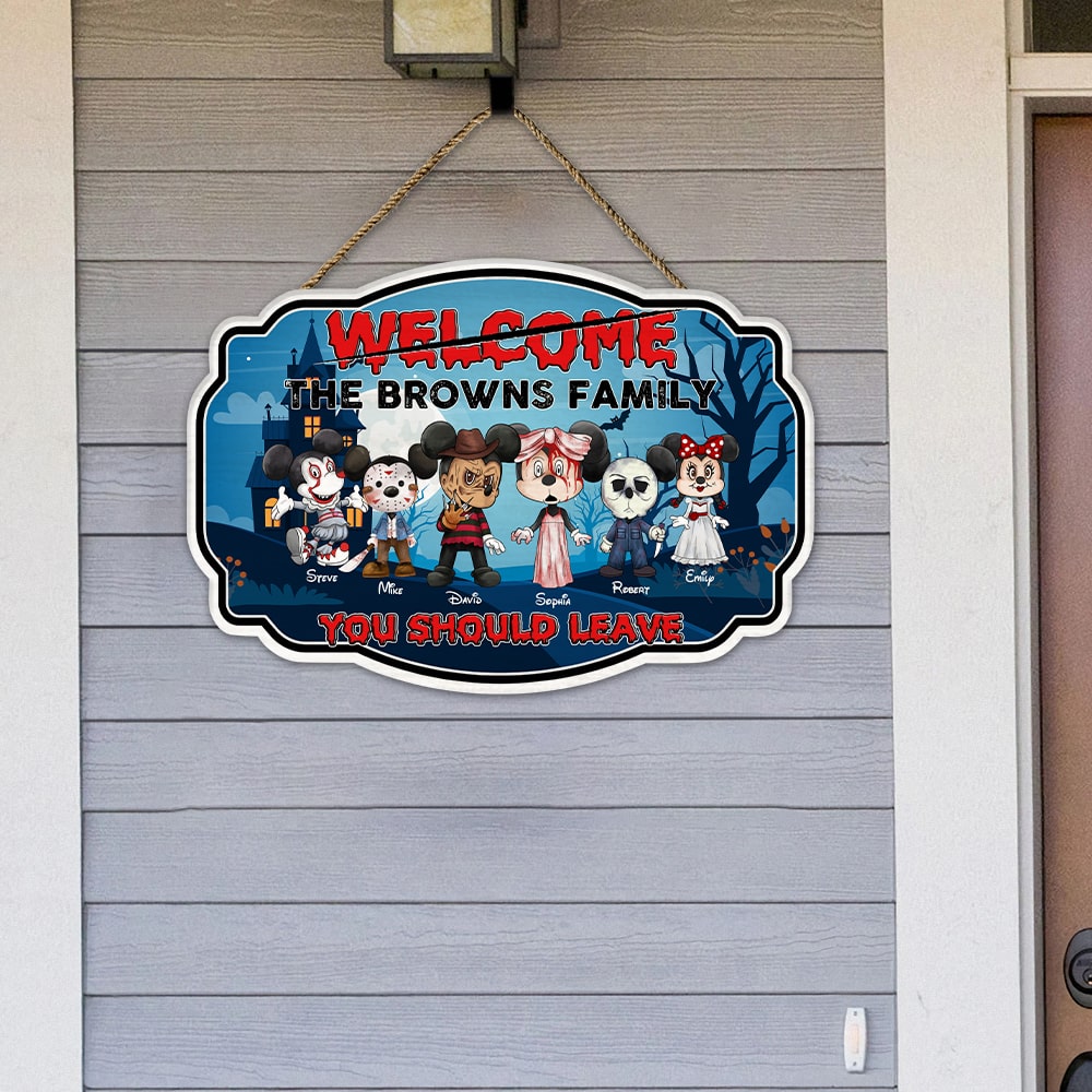 Personalized Spooky Family Welcome Wood Sign - Halloween Edition Wood Sign PopCulturePrints