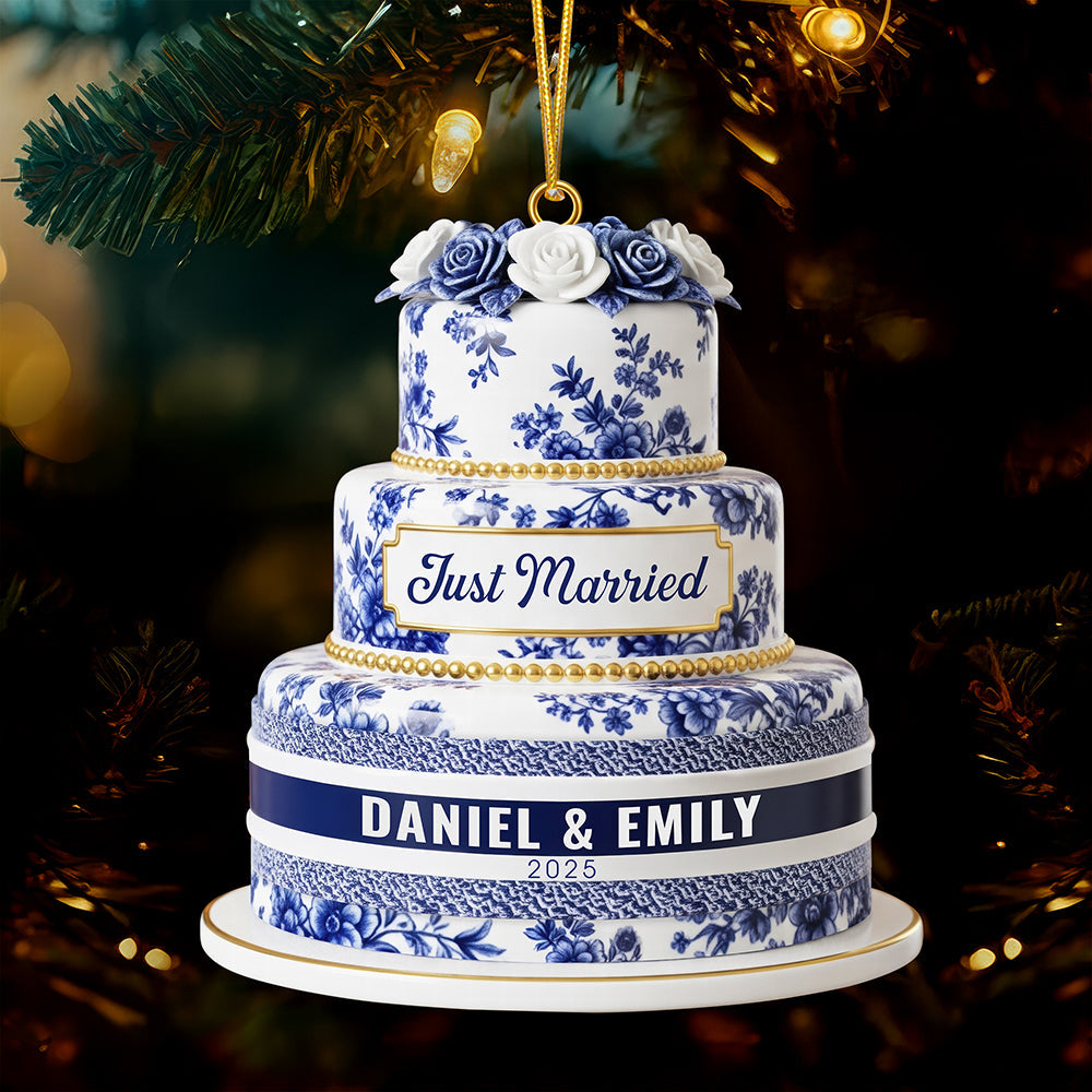 Just Married - Custom Personalized Christmas Ornament for Newlyweds Ornament PopCulturePrints