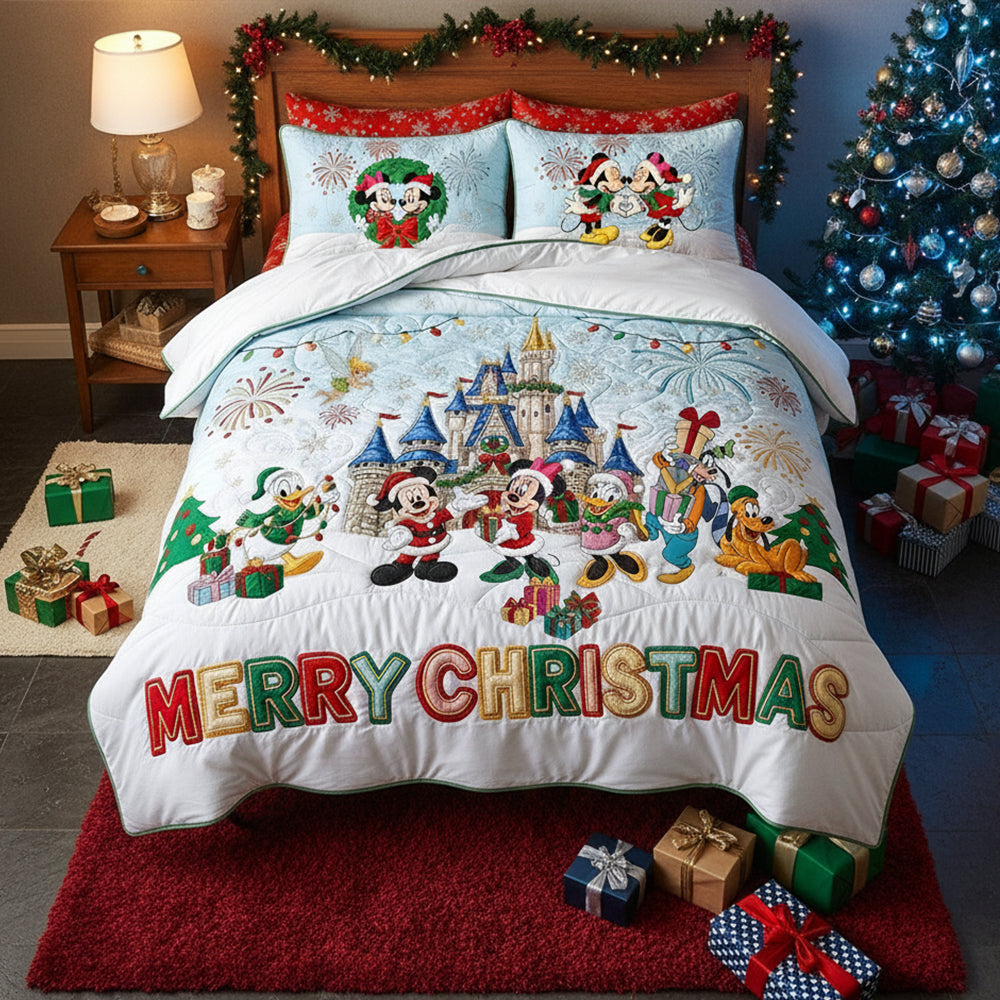 "Celebrate the Magic of Christmas!" - A Very Merry Christmas Quilt Bed Set - Personalized Gifts for Movie Lovers Bedding Set PopCulturePrints