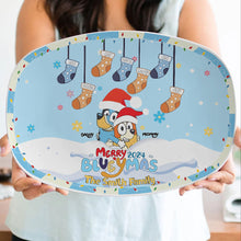 Load image into Gallery viewer, Personalized Family Christmas Resin Plate – Festive Stockings Design
