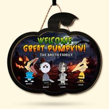 Load image into Gallery viewer, Personalized Halloween Family Wood Sign - Welcome Great Pumpkin!
