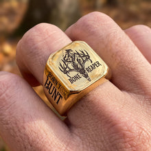Load image into Gallery viewer, “Born To Hunt” – A Personalized Men's Ring for Passionate Hunting Lovers Ring PopCulturePrints
