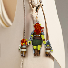 Load image into Gallery viewer, A Token of Love: Personalized Mom &amp; Her Little Ones Keychain - Gift for Mom, Grandma, and More Keychains PopCulturePrints
