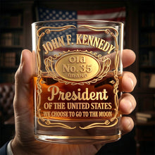 Load image into Gallery viewer, Personalized Vintage Style Round Glass - A Timeless Patriotic Keepsake for History Lovers
