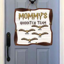 Load image into Gallery viewer, Harry Potter-Themed Personalized Quidditch Team Plaque for Moms
