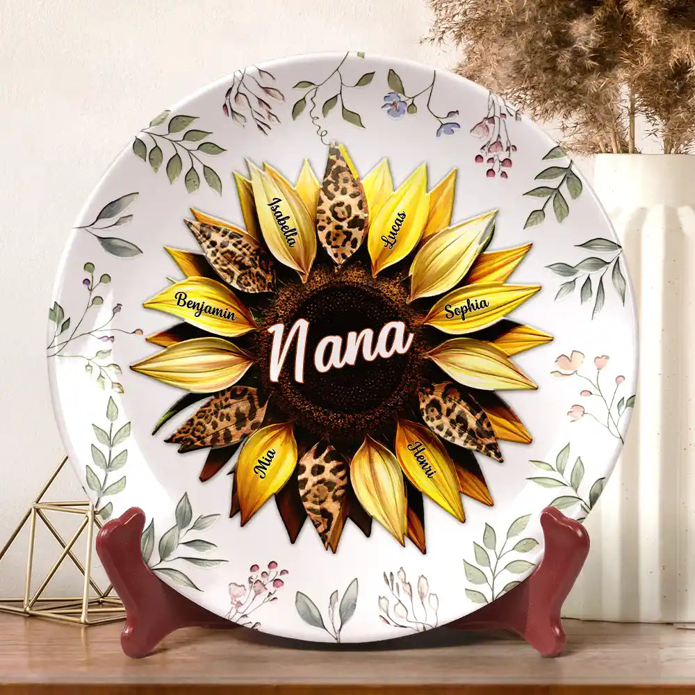 “A Loving Touch for Nana” - Personalized Ceramic Plate for Mom, Grandma, and Auntie Ceramic Plate PopCulturePrints
