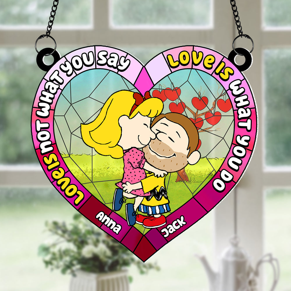 Personalized Kissing Cartoon Couple Suncatcher Ornament - Heart-Shaped Glass Decoration