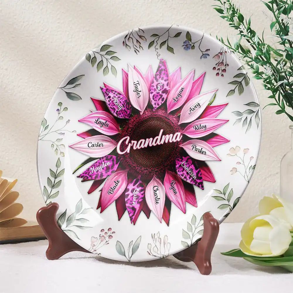 “A Loving Touch for Nana” - Personalized Ceramic Plate for Mom, Grandma, and Auntie Ceramic Plate PopCulturePrints