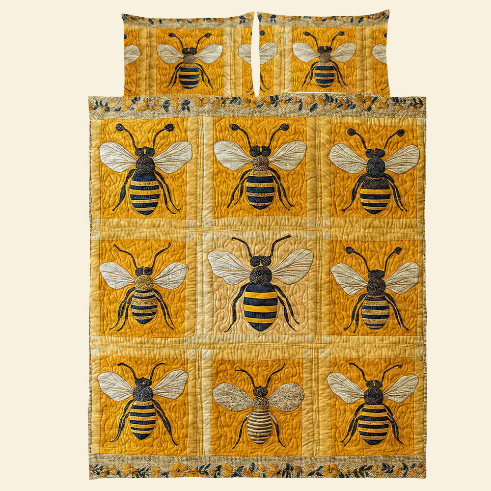 Custom Bee Lover's Quilt Bed Set