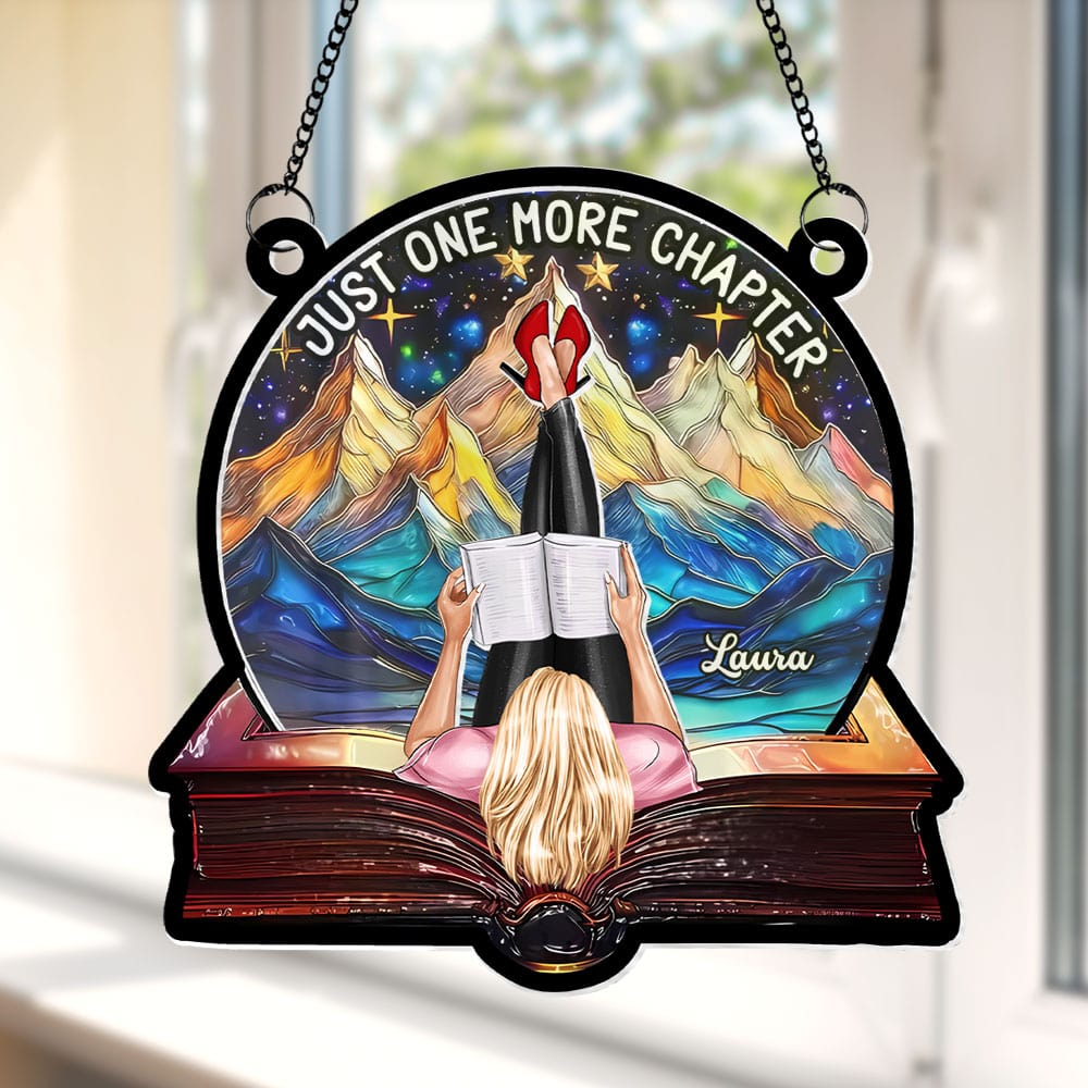 Personalized Suncatcher Ornament for Book Lovers - 'Just One More Chapter' Ornament PopCulturePrints