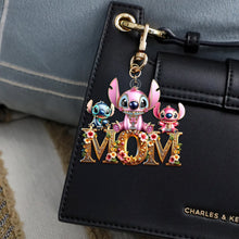 Load image into Gallery viewer, Family Love – Customizable Keychain for Mom - Perfect Gift for Moms and Grandmothers Keychains PopCulturePrints

