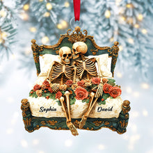 Load image into Gallery viewer, Custom Skull Couple Ornament with Names - Unique Valentine’s Day Gifts Ornament PopCulturePrints

