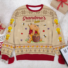 Load image into Gallery viewer, Personalized Grandma&#39;s Christmas Sweater - Custom Names &amp; Cute Bee Design
