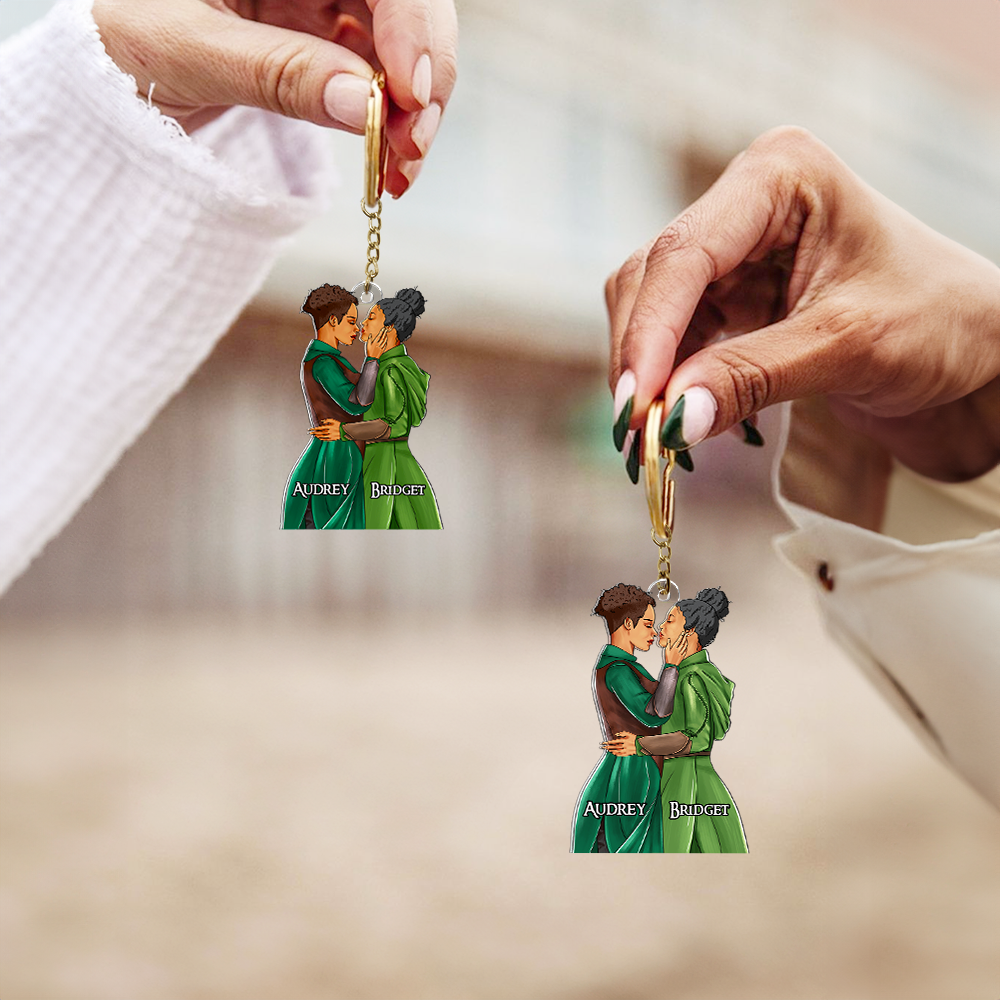 Personalized Hugging Couple Keychain - Customizable Couple Gift Keychains PopCulturePrints