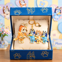 Load image into Gallery viewer, Sweet Mommy &amp; Little Ones Keychain - A Heartwarming Personalized Gift for Mom, Grandma &amp; Kids
