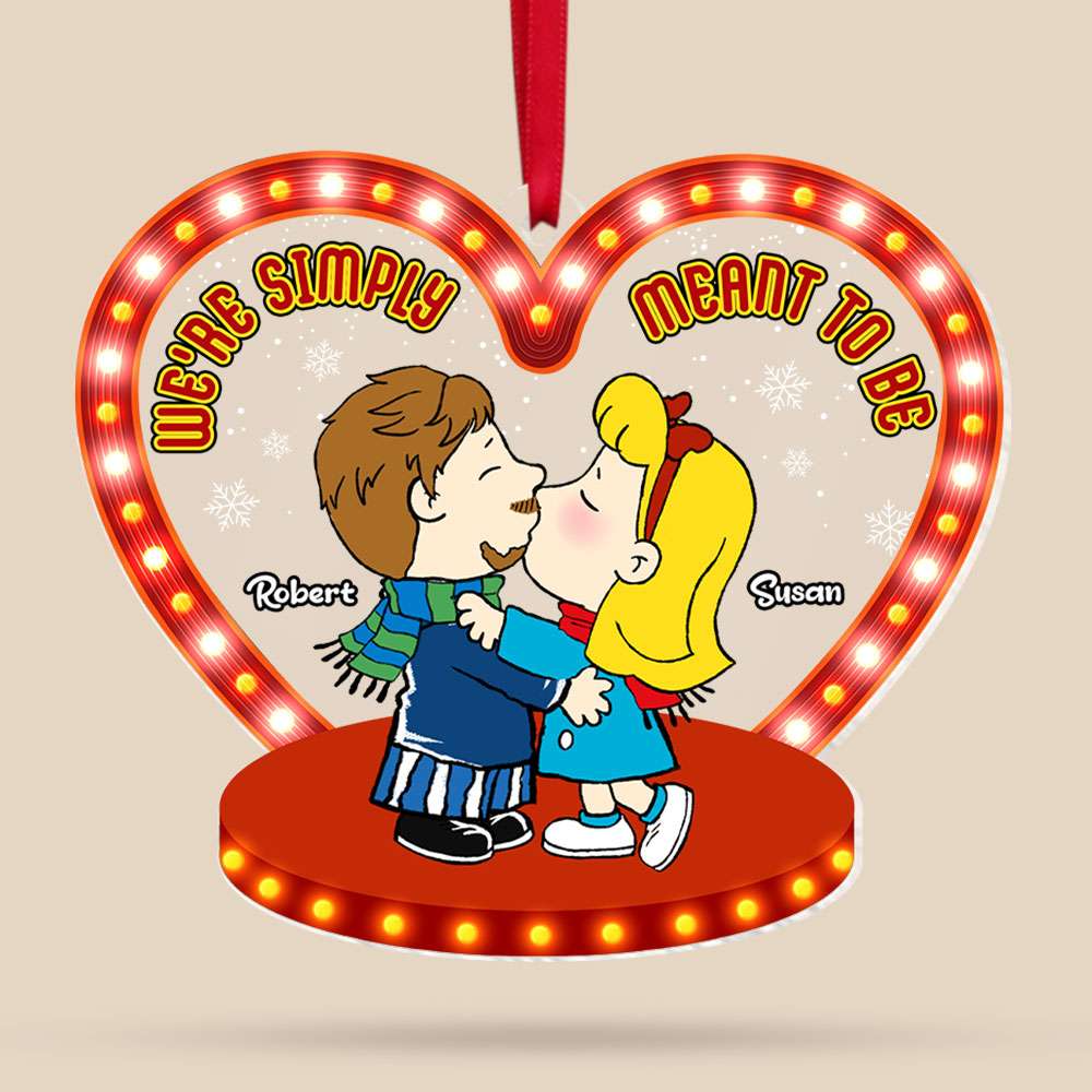 Personalized Christmas Ornament for Couples - Cartoon Couple Kissing